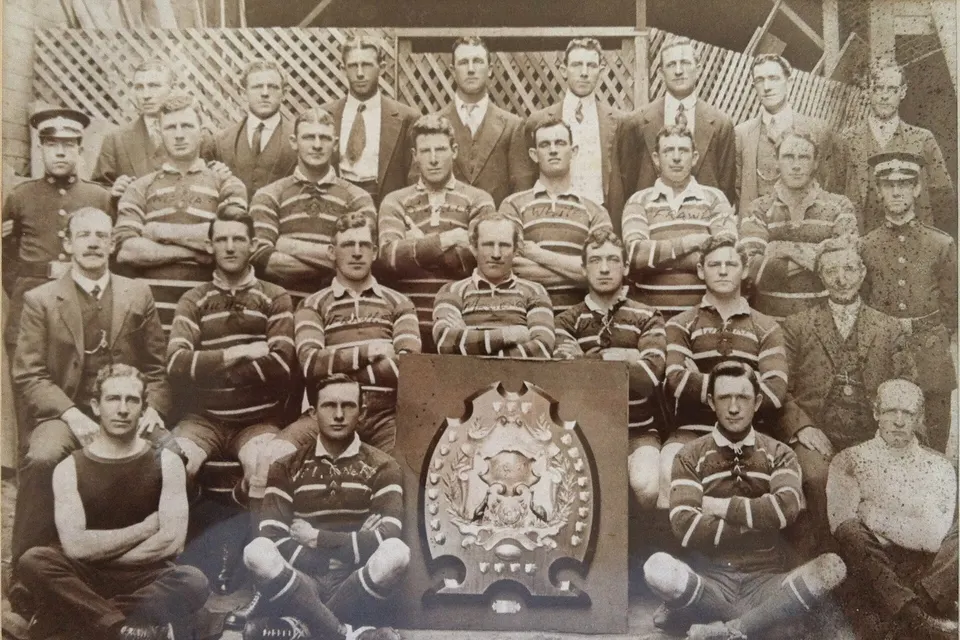 Picture of the Eastern Suburbs team from 1913. The museum caption reads 'Eastern