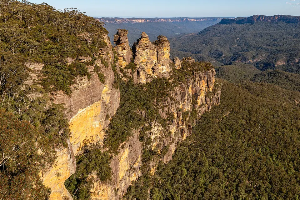 Three Sisters, Blue Mountains National Park, New South Wales, AustraliaThe Blue 
